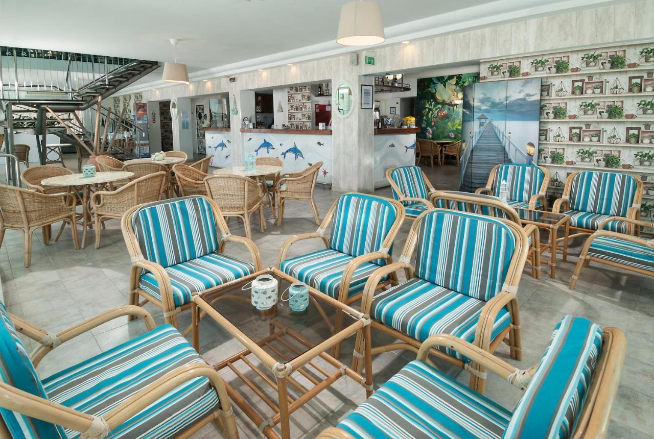 Hotel International Direttamente Sulla Sabbia Мізано-Адріатіко Екстер'єр фото